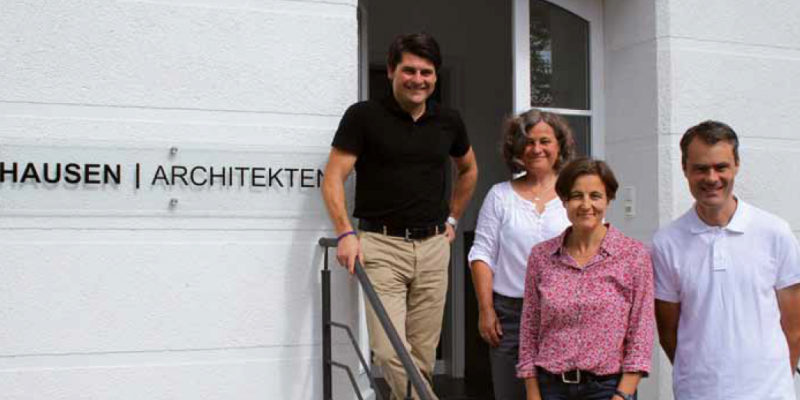 Büromitarbeiter